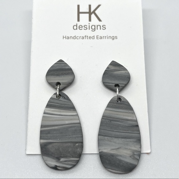 Handcrafted Marbled Clay Earrings - Picture 1 of 6